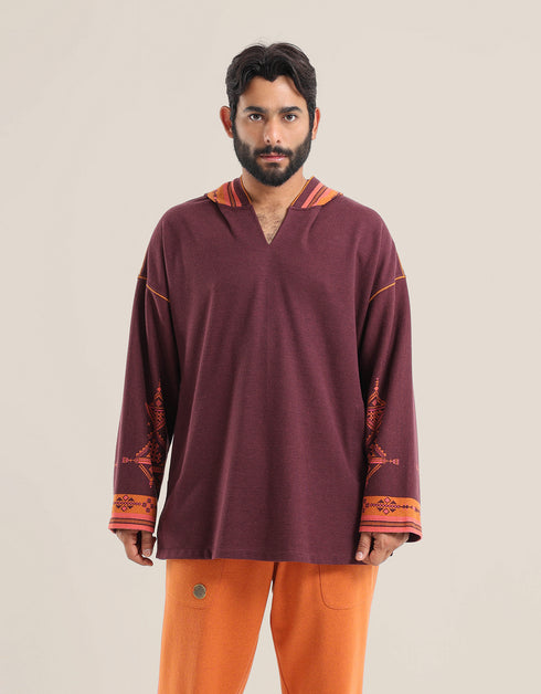 Patterned jacquard hooded sweater with long sleeves and pockets